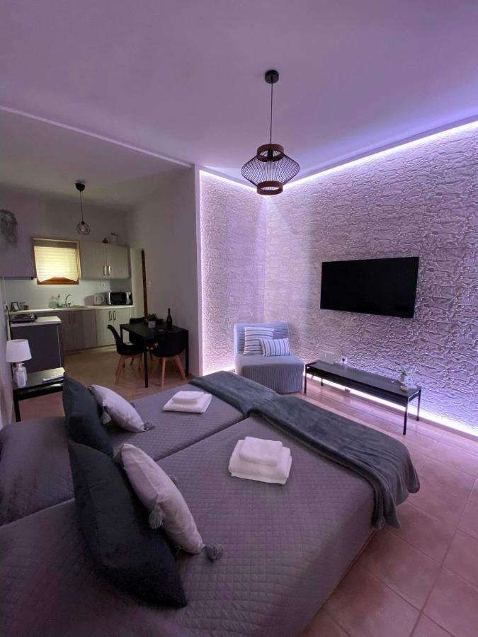 House By The Sea In Artemis Apartment Exterior foto
